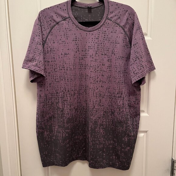 Lululemon Purple Gradient Tech T-Shirt - Picture 2 of 4